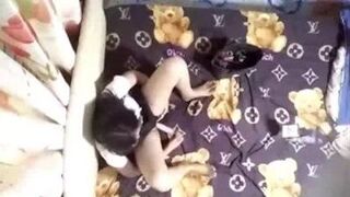 Behind the scenes of a girl masturbating - porn video